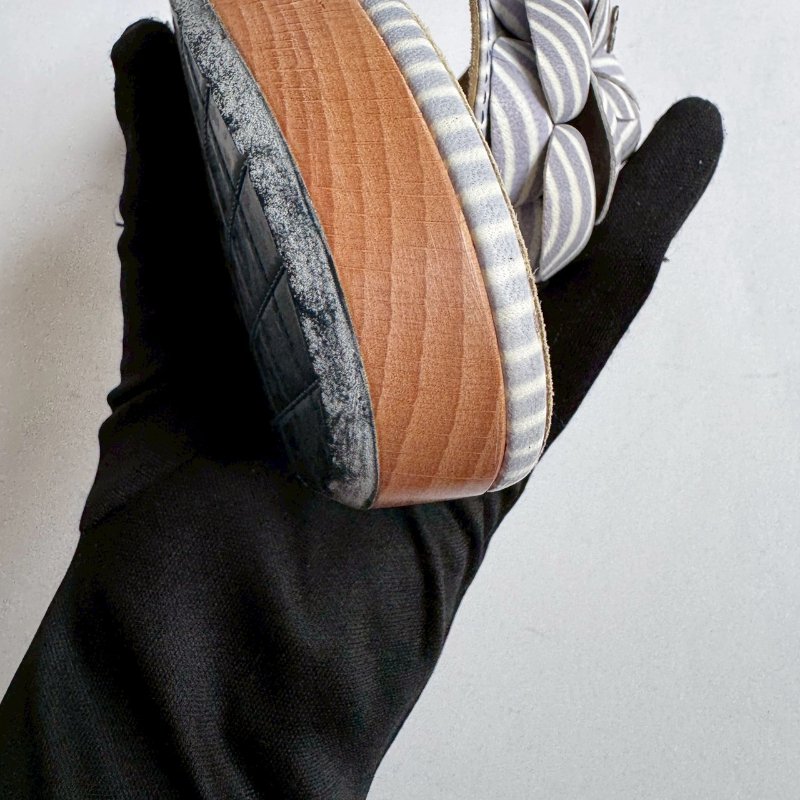 🤍清純款💙Chanel 藍白色山茶花低跟涼鞋38-16