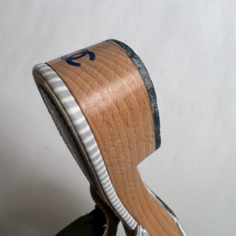 🤍清純款💙Chanel 藍白色山茶花低跟涼鞋38-26