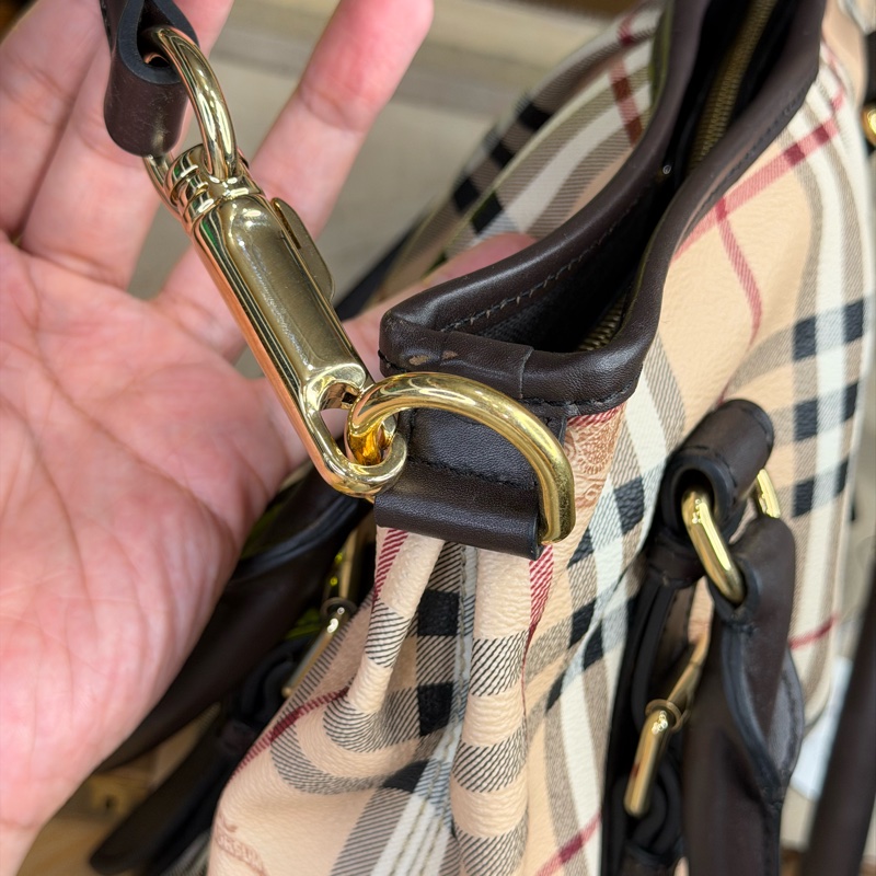 上架中🔑Burberry 經典格紋拉鍊3用包-13