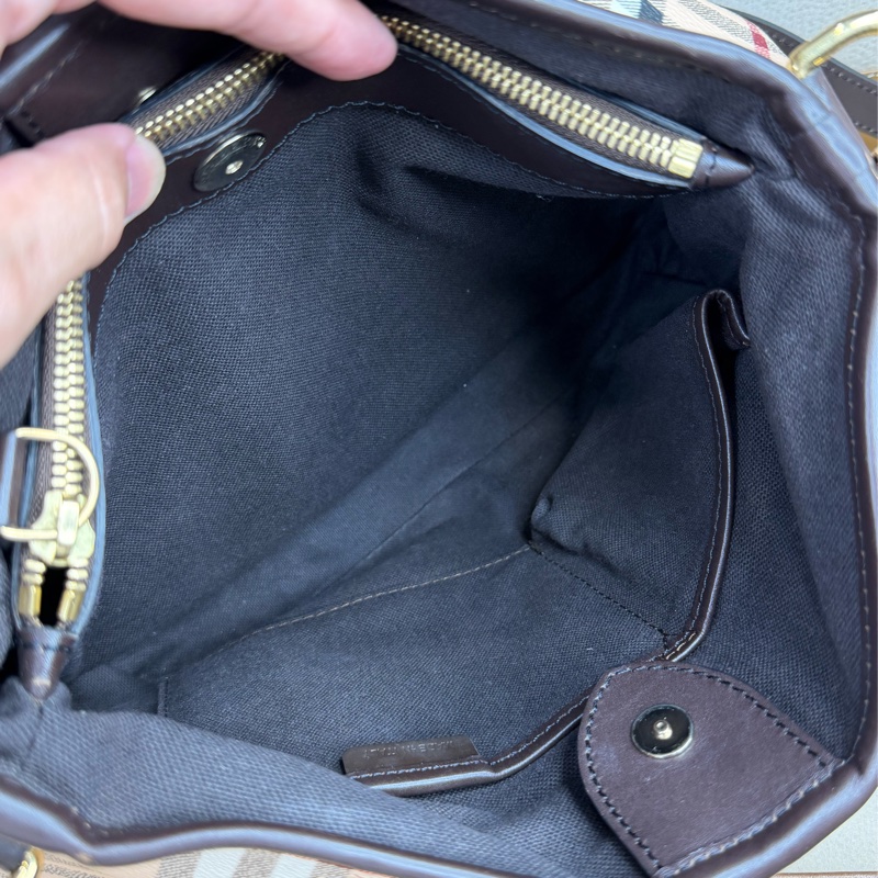 上架中🔑Burberry 經典格紋拉鍊3用包-20