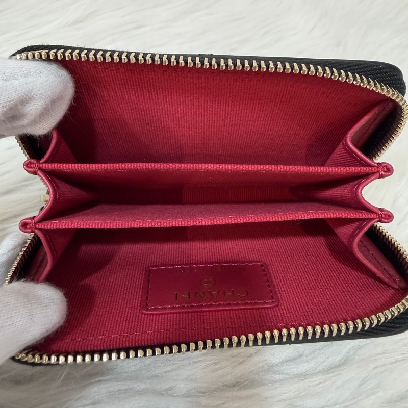 Chanel 19 AP0949 黑羊皮金扣短夾 短夾 零錢包 卡包 卡夾-24