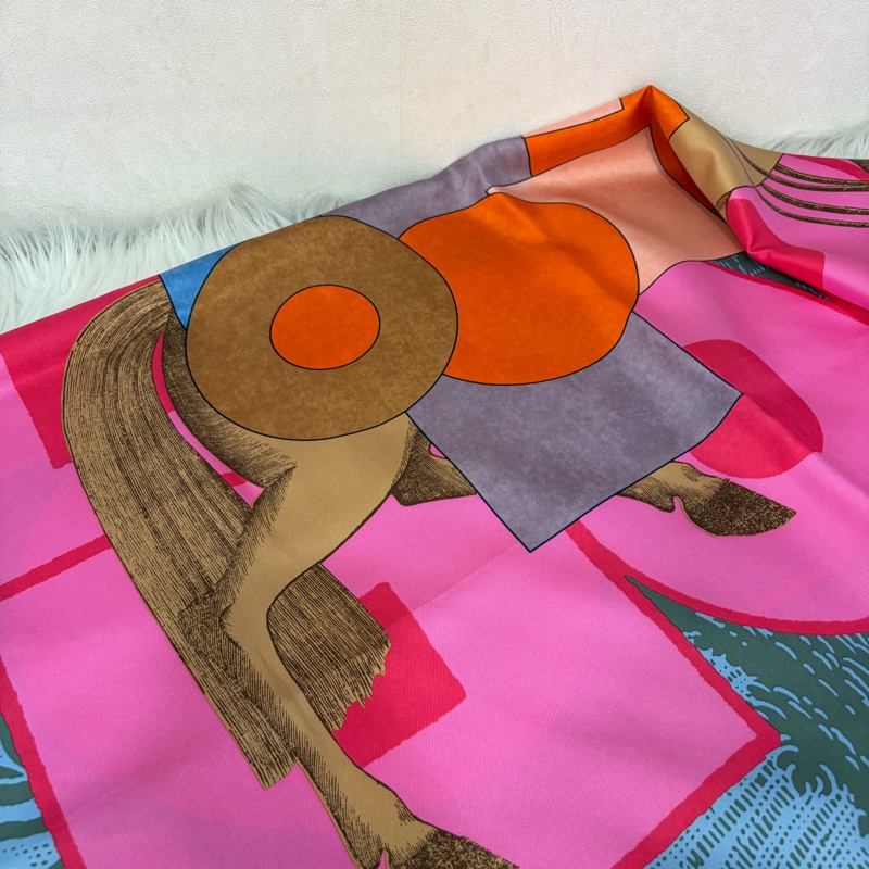 HERMES Cavalier En Formes 馬 駿馬 圖形騎士 方巾 絲巾 90ㄨ90-3