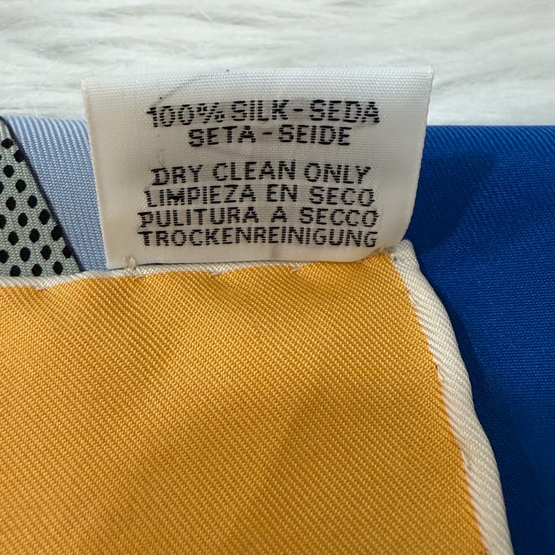 HERMES 愛馬仕 多色 絲質 CA DECOIFFE 人偶 動物 90ㄨ90 絲巾-14