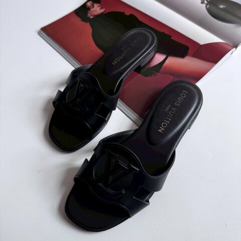 ‼️超級百搭LV黑色簡約涼鞋 36