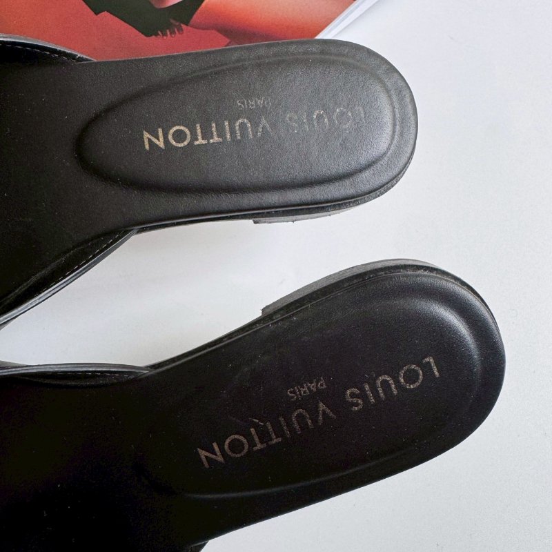 ‼️超級百搭LV黑色簡約涼鞋 36-1