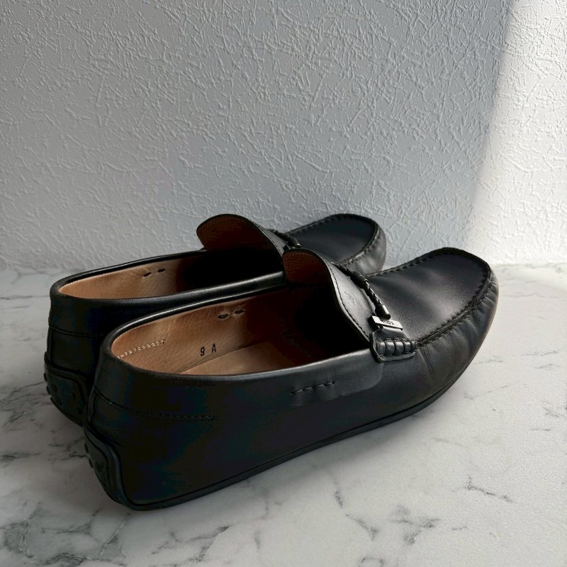 👟上班必買款 TODS 男生黑色樂福鞋-1