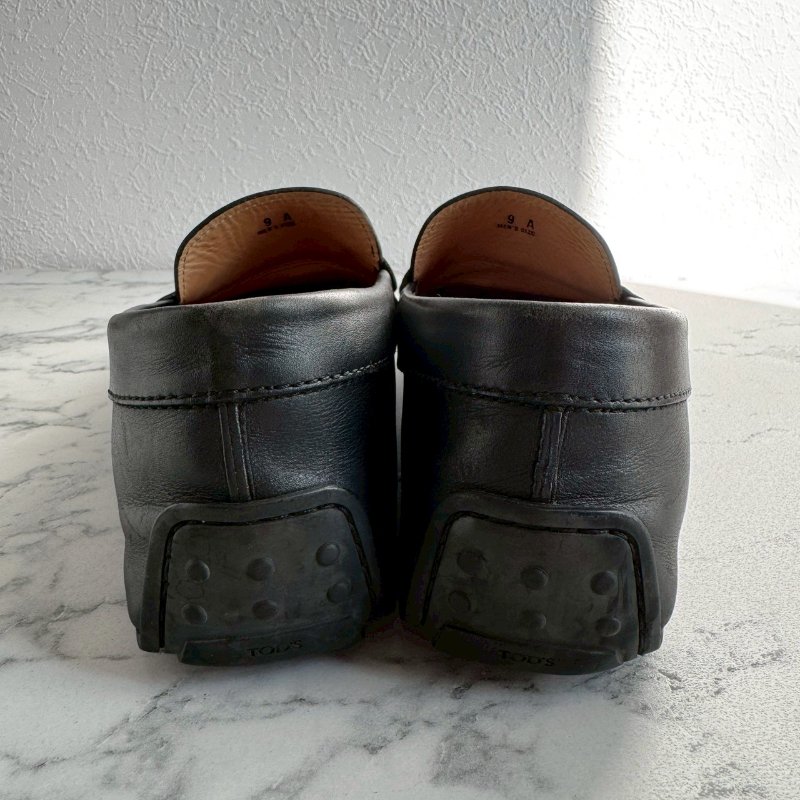 👟上班必買款 TODS 男生黑色樂福鞋-2