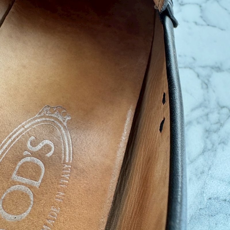 👟上班必買款 TODS 男生黑色樂福鞋-12