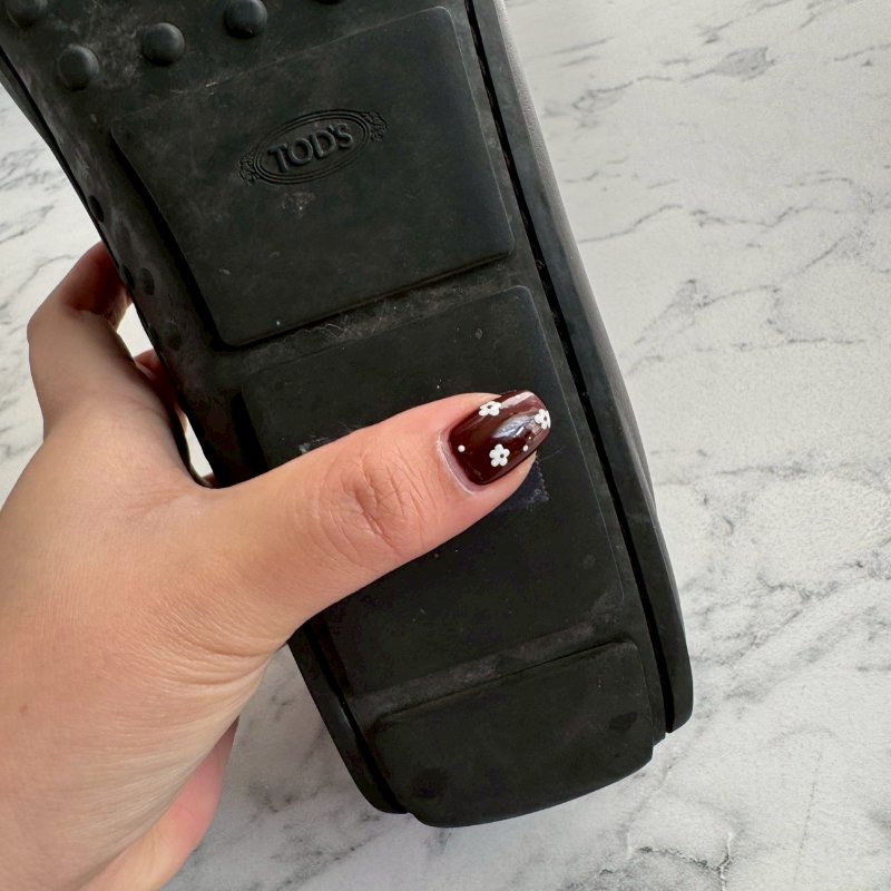 👟上班必買款 TODS 男生黑色樂福鞋-15