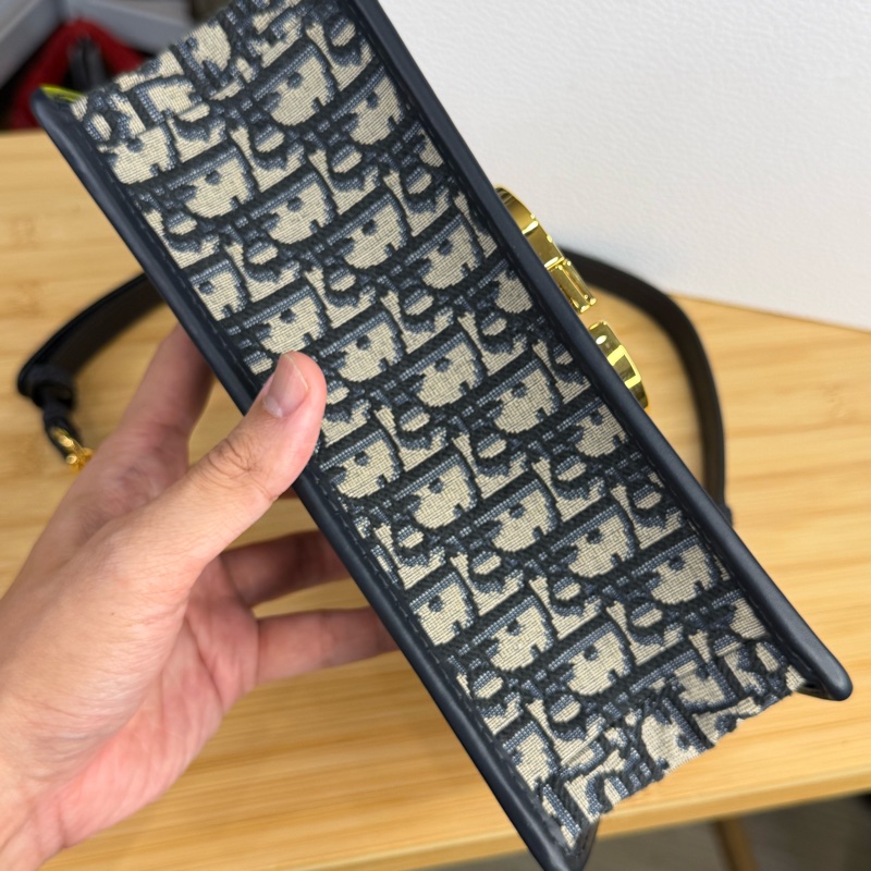 上架中🔑 Dior Montaigne 蒙田30-6