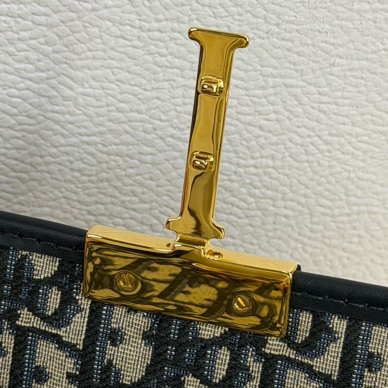 上架中🔑 Dior Montaigne 蒙田30-18