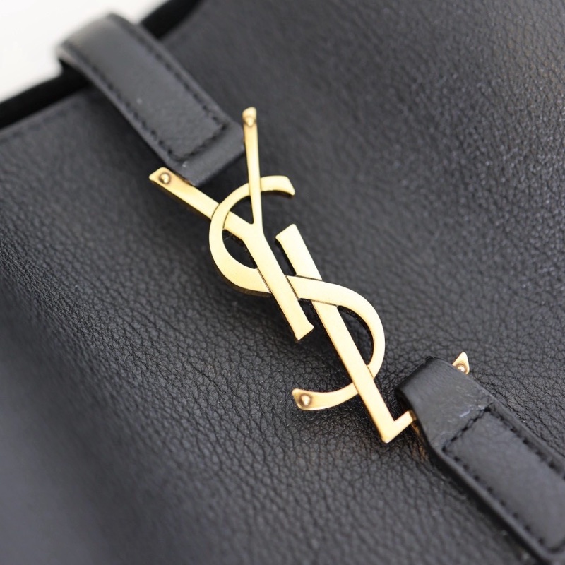 二手Ysl Le 5 à 7 hobo 水桶腋下包-12