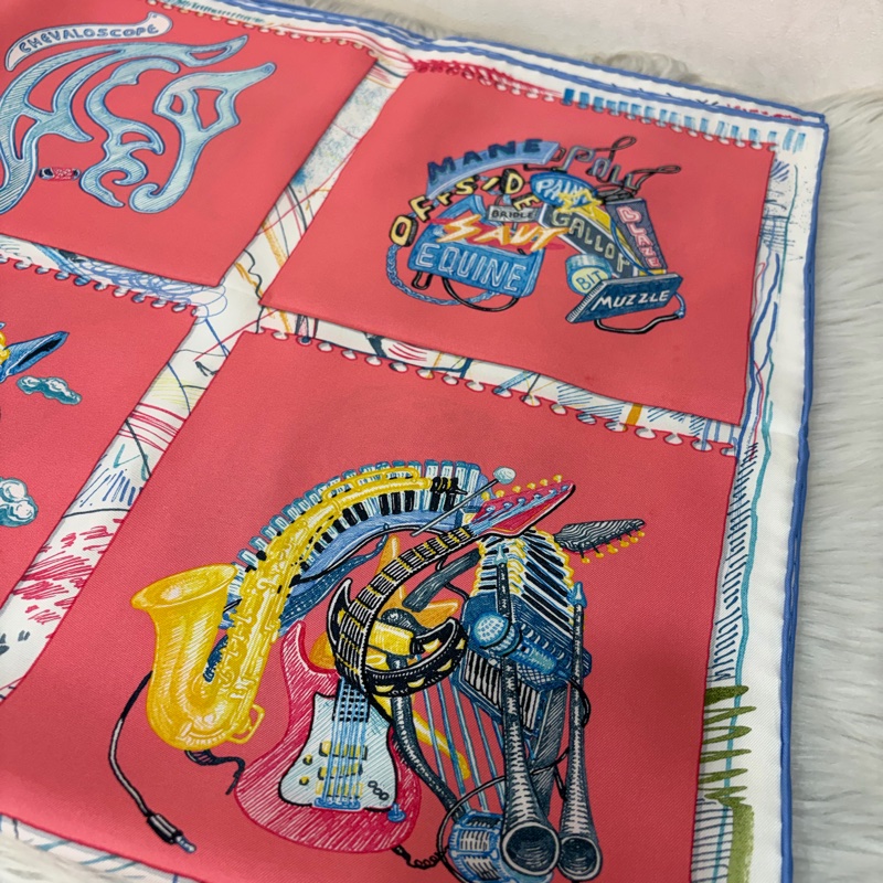 HERMES Chevaloscope 桃粉橘 藍色 多彩 趣味 百變造型 馬頭方形 90ㄨ90 絲巾-2