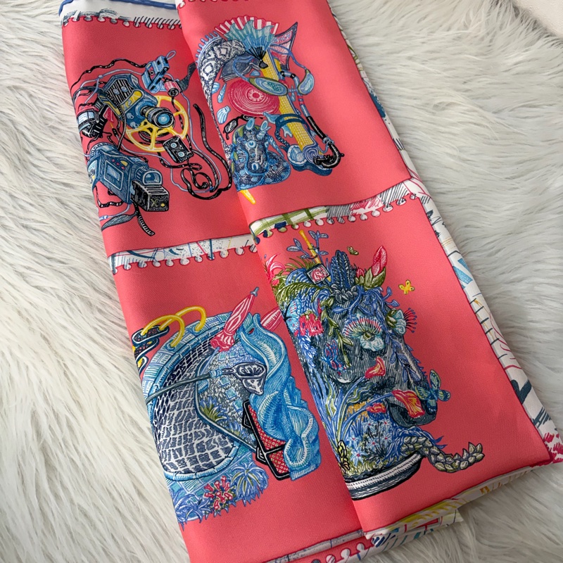 HERMES Chevaloscope 桃粉橘 藍色 多彩 趣味 百變造型 馬頭方形 90ㄨ90 絲巾-10