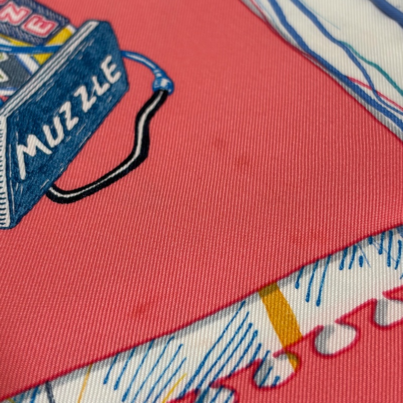 HERMES Chevaloscope 桃粉橘 藍色 多彩 趣味 百變造型 馬頭方形 90ㄨ90 絲巾-12