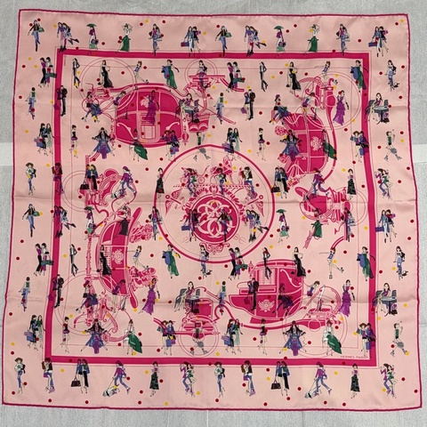 HERMES Ex-Libris les Parisiennes桃粉 圖紋 印花斜紋70ㄨ70 絲 巾方巾