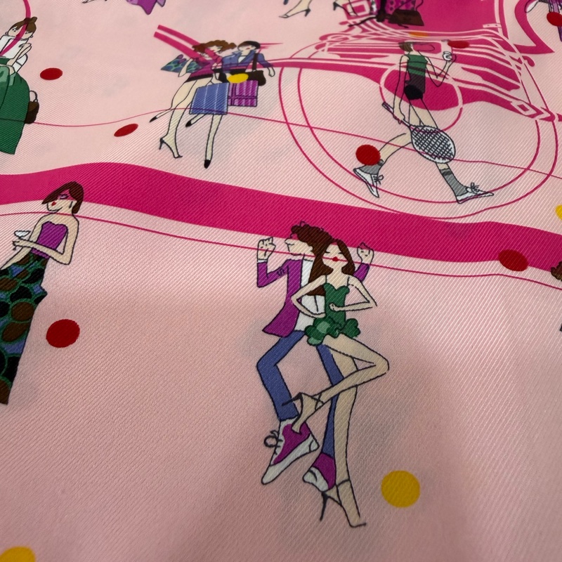 HERMES Ex-Libris les Parisiennes桃粉 圖紋 印花斜紋70ㄨ70 絲 巾方巾-9