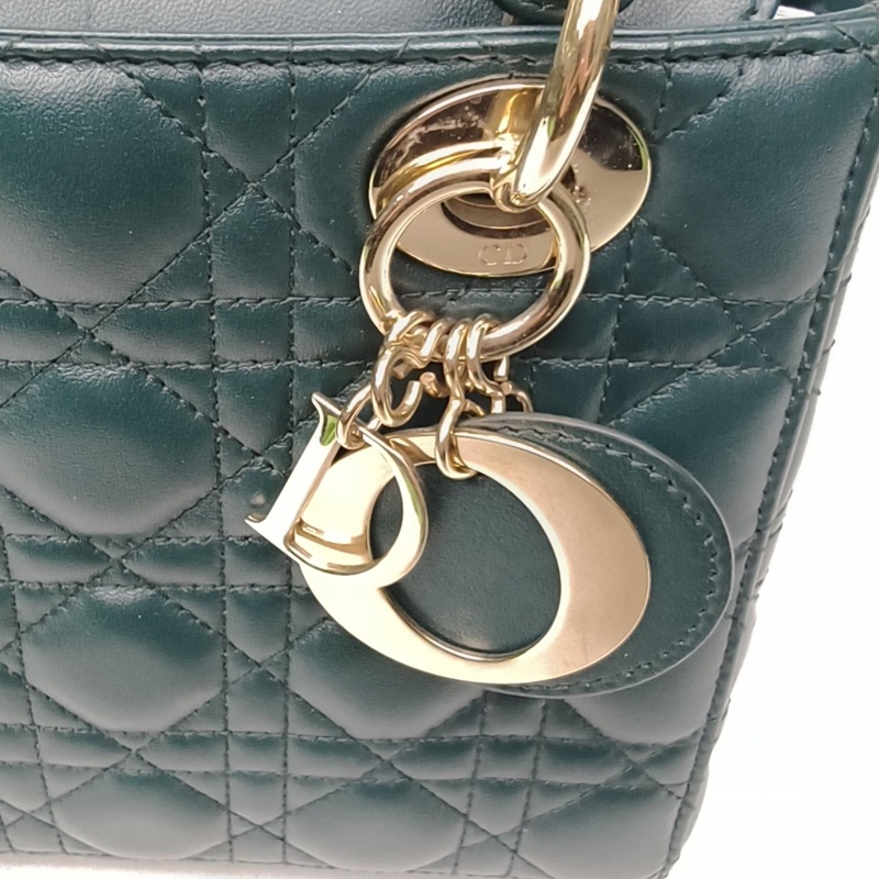 DIOR LadyDior戴妃包四格徽章肩帶綠色羊皮金扣-4