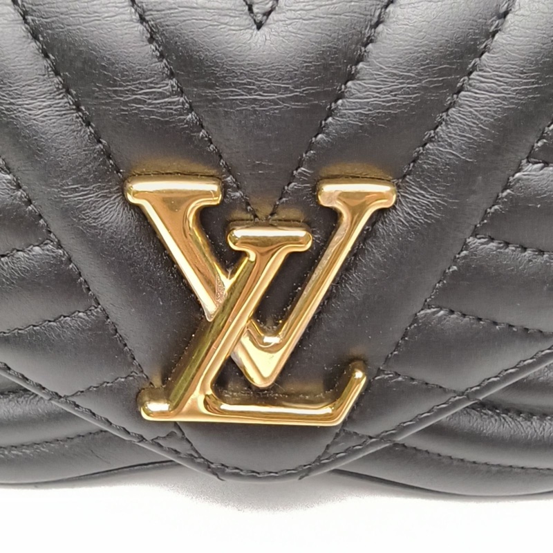 LOUIS VUITTON NewWave蜜臀包小號黑色牛皮金扣2019-4