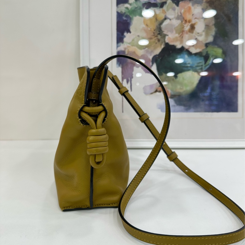 Loewe 羅意威 Flamenco福袋包 薑黃 22年有購證 尺寸:25*17*6.5-4