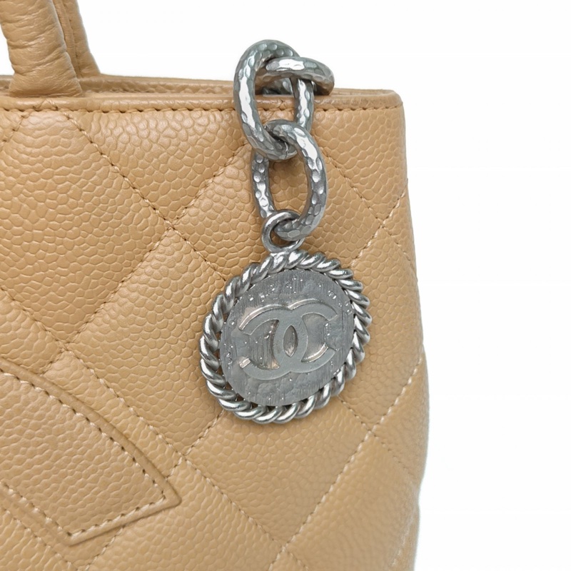 CHANEL 中古米銀牛希爾頓銀幣包奶茶色荔枝牛皮6開銀扣-4