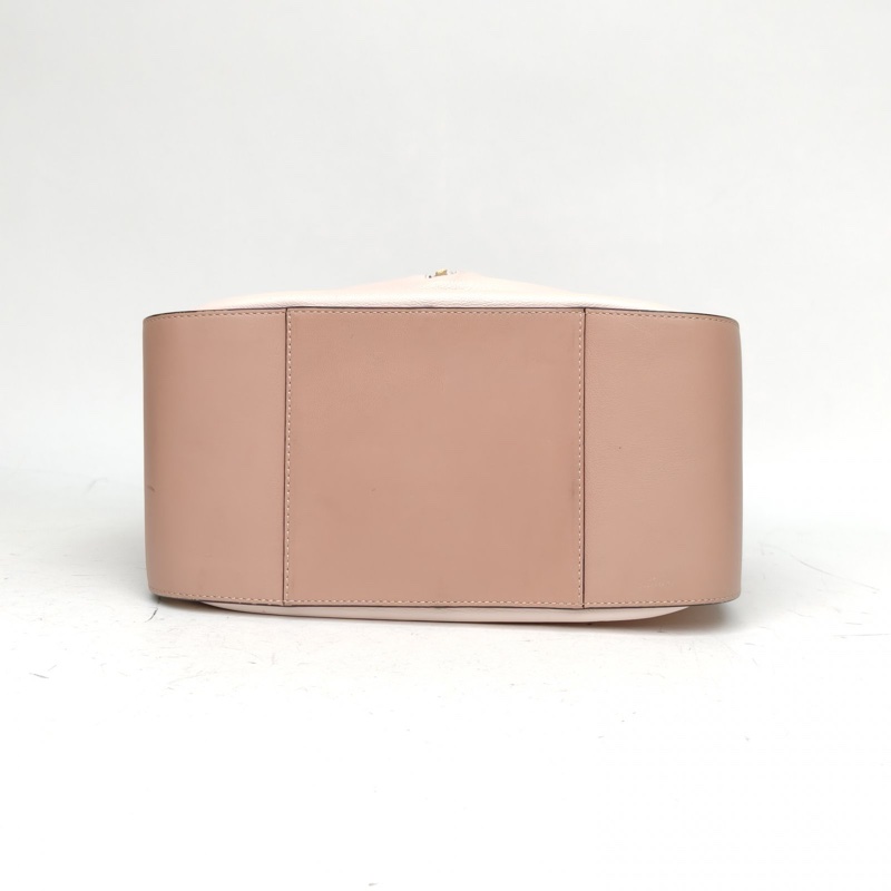 LOEWE Hammock吊床包小號裸粉色牛皮金扣-3