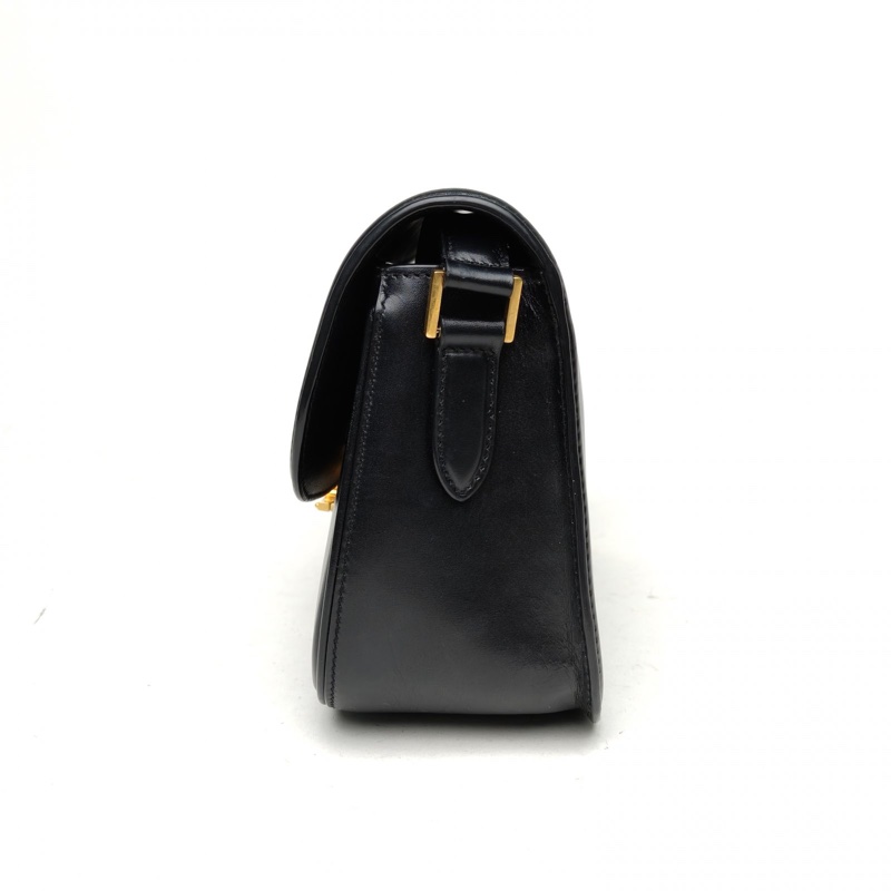 SAINT LAURENT 黑色牛皮金扣Solferino腋下包-1