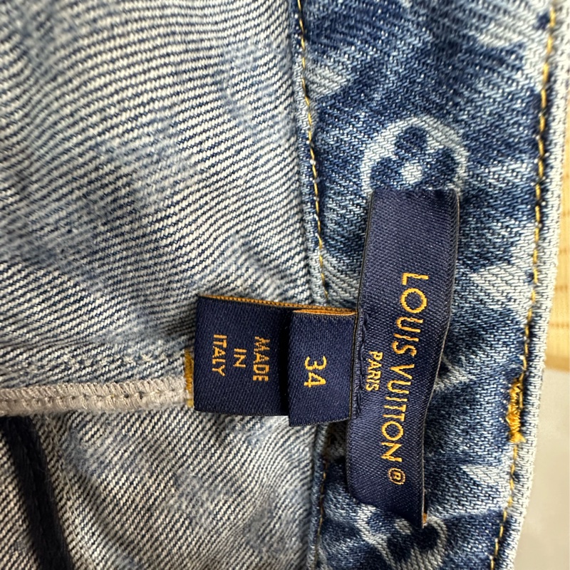 LV 路易威登 SS25 滿印皮牌側皮條牛仔長褲 34碼-2