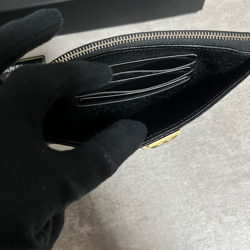 正品 Chanel boy 經典黑金荔枝皮扁長夾-8