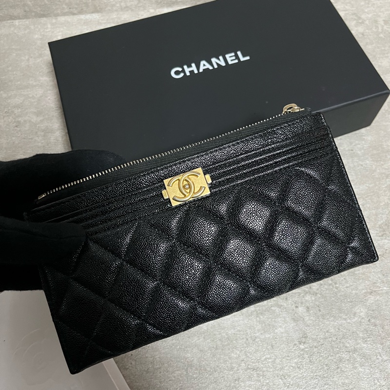 正品 Chanel boy 經典黑金荔枝皮扁長夾-14