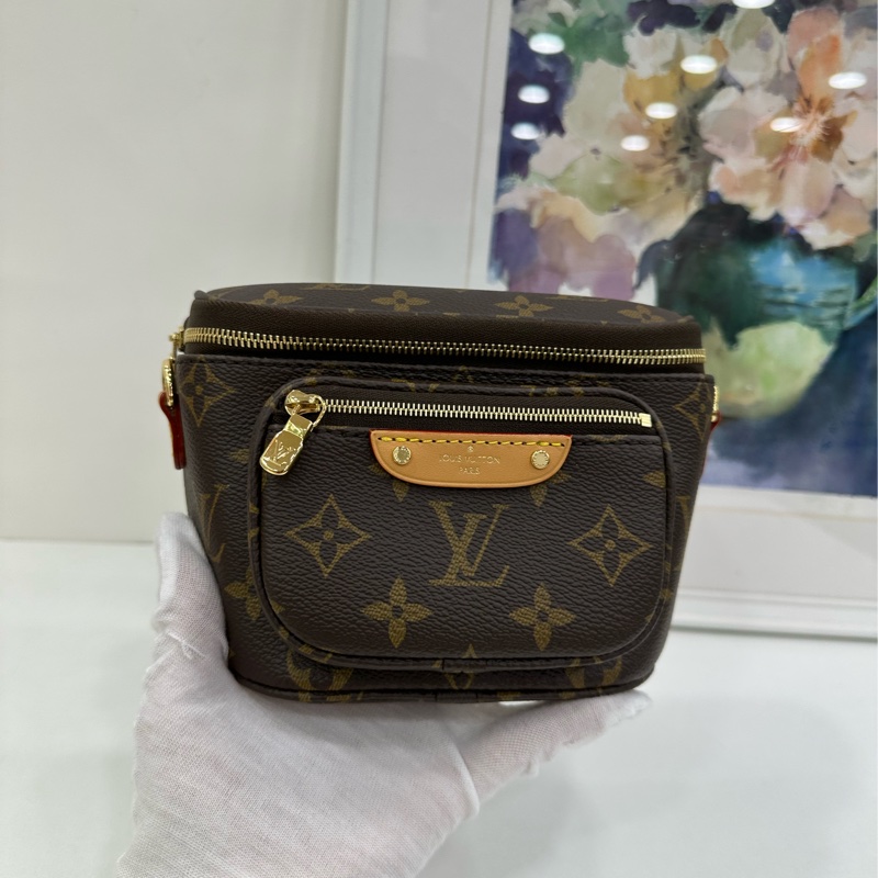 LV路易威登 mini bumbag 老花腰包 金色鏈條肩帶 可斜挎可腰包 晶片 閒置 17*12cm-6