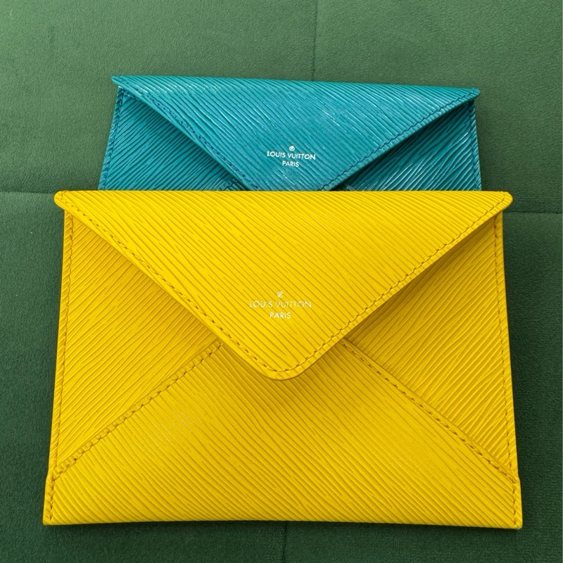 Louis vuitton 护照夹，钱夹-0