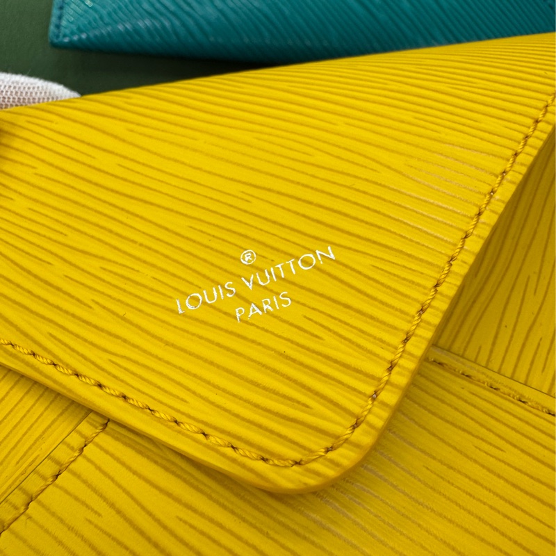 Louis vuitton 护照夹，钱夹-2