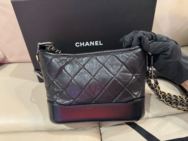 Chanel 香奈兒 Gabrielle黑金流浪包/小號/98新美品-5