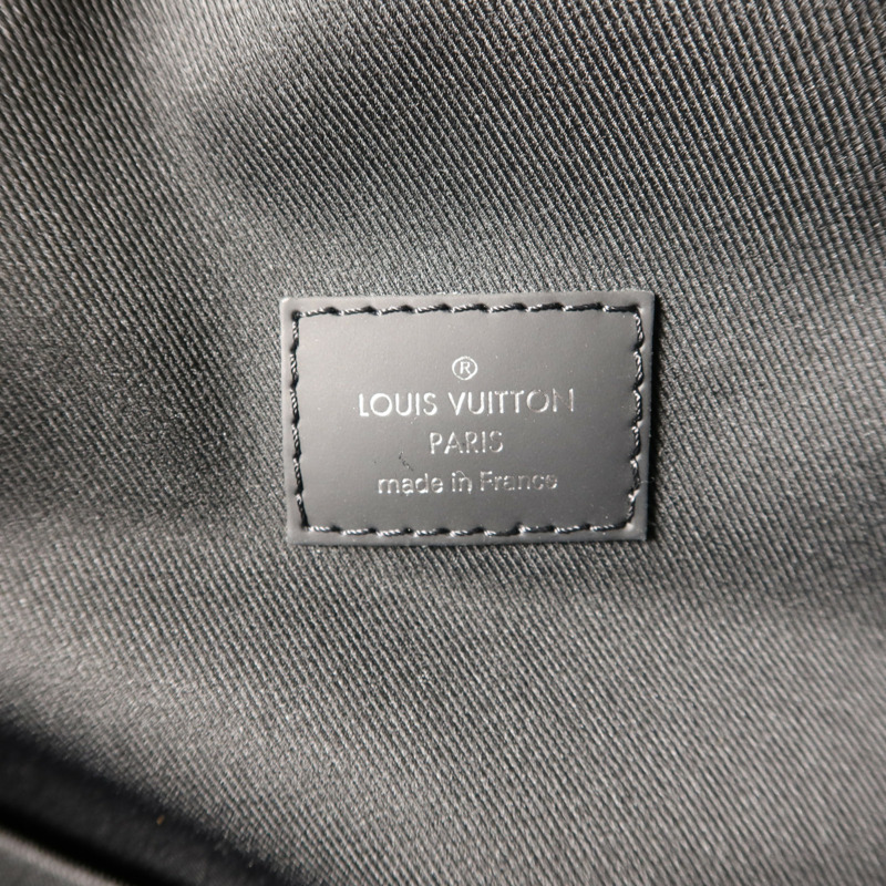 LOUIS VUITTON Monogram Eclipse Discovery PM銀扣背包-7