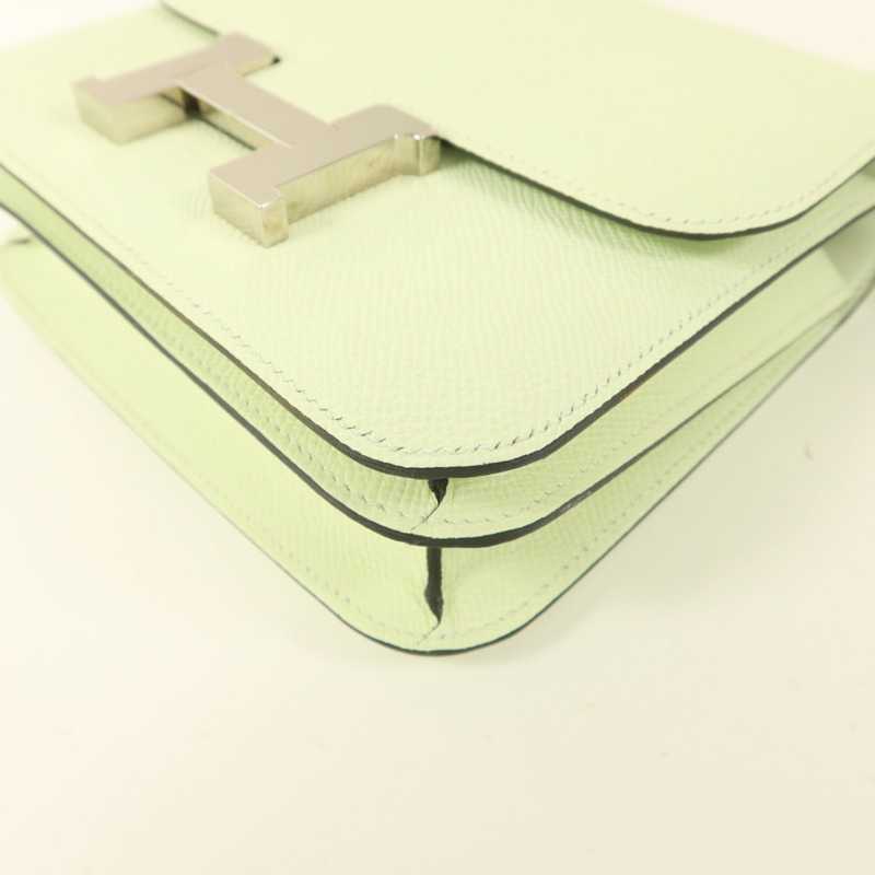 HERMES Epsom皮革Constance Mini II銀扣肩背袋Vert Fizz-11