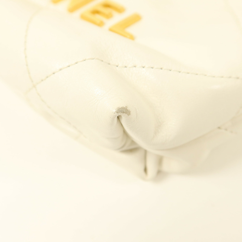 CHANEL 牛皮皮革Chanel 22 Mini金扣手挽肩背兩用袋-14