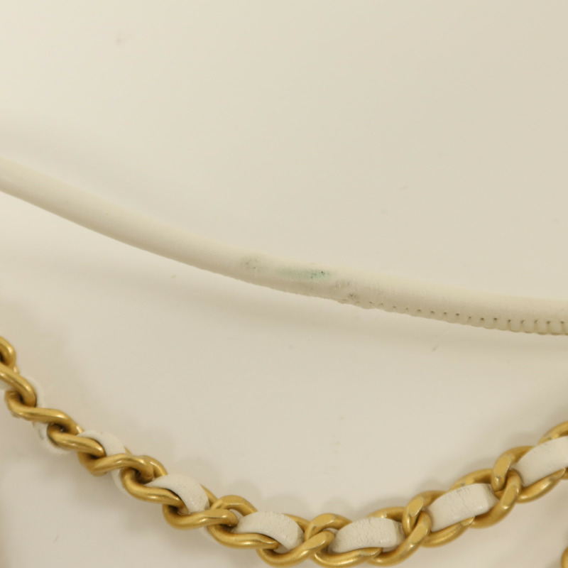 CHANEL 牛皮皮革Chanel 22 Mini金扣手挽肩背兩用袋-19