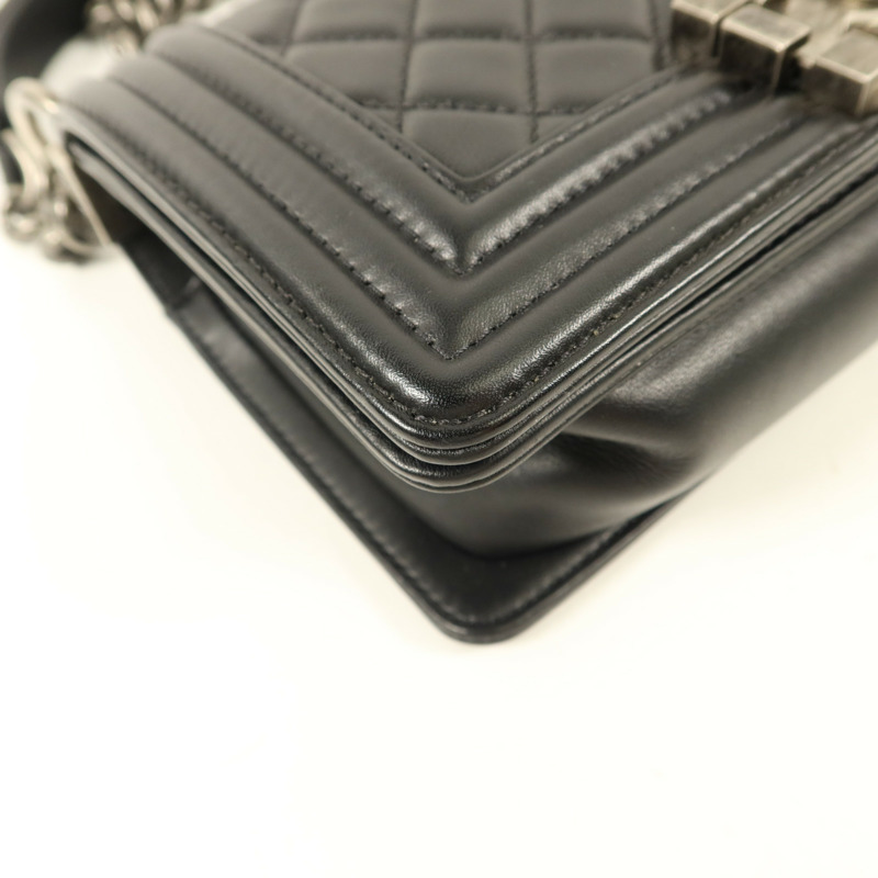 CHANEL 羊皮皮革Boy 20鏈帶肩背袋-14