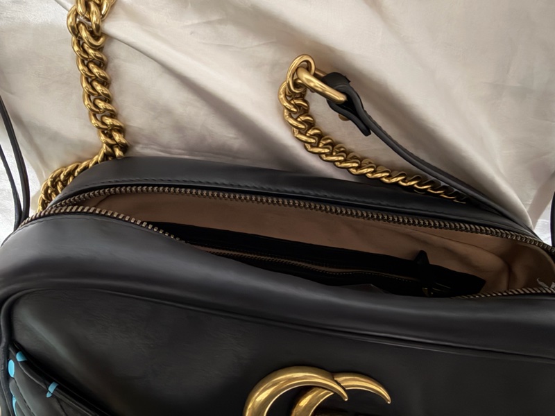 GUCCI 小牛皮相機包-17