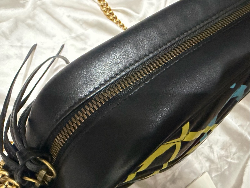 GUCCI 小牛皮相機包-25