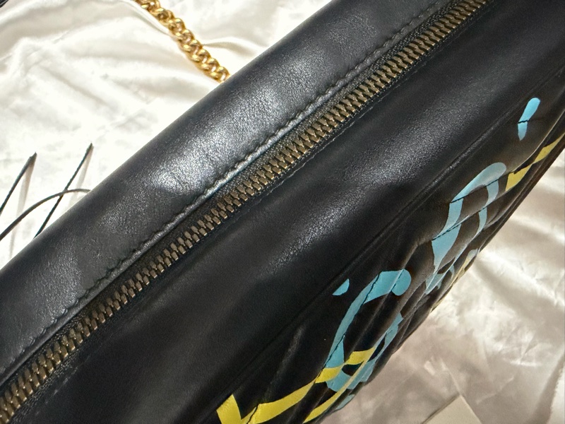 GUCCI 小牛皮相機包-37