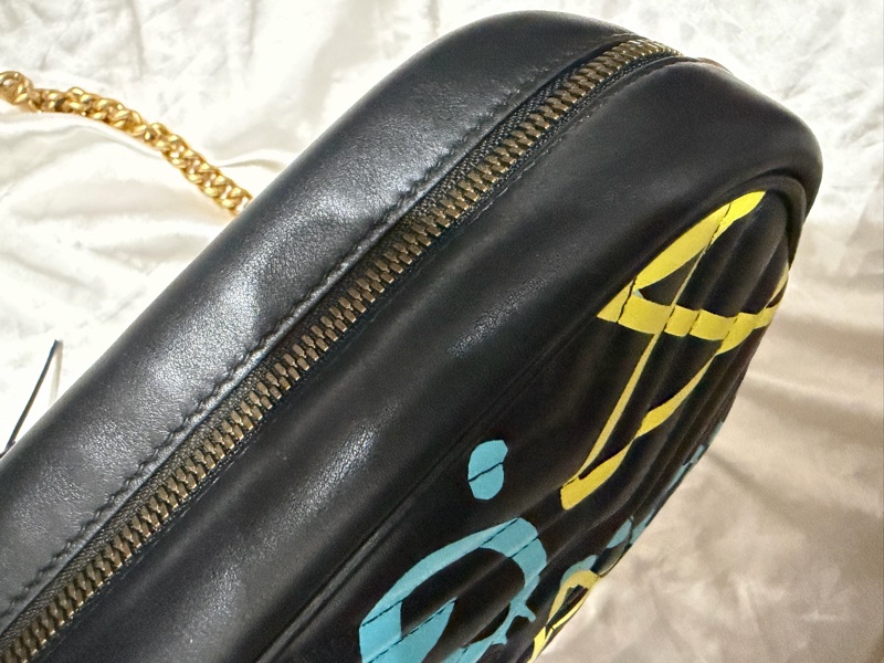 GUCCI 小牛皮相機包-38