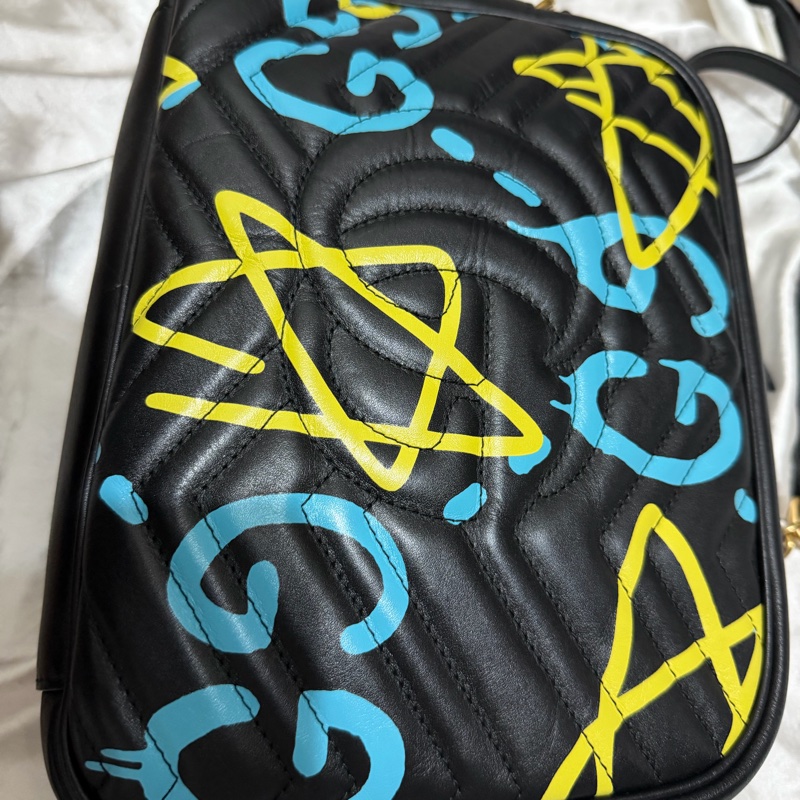 GUCCI 小牛皮相機包-41