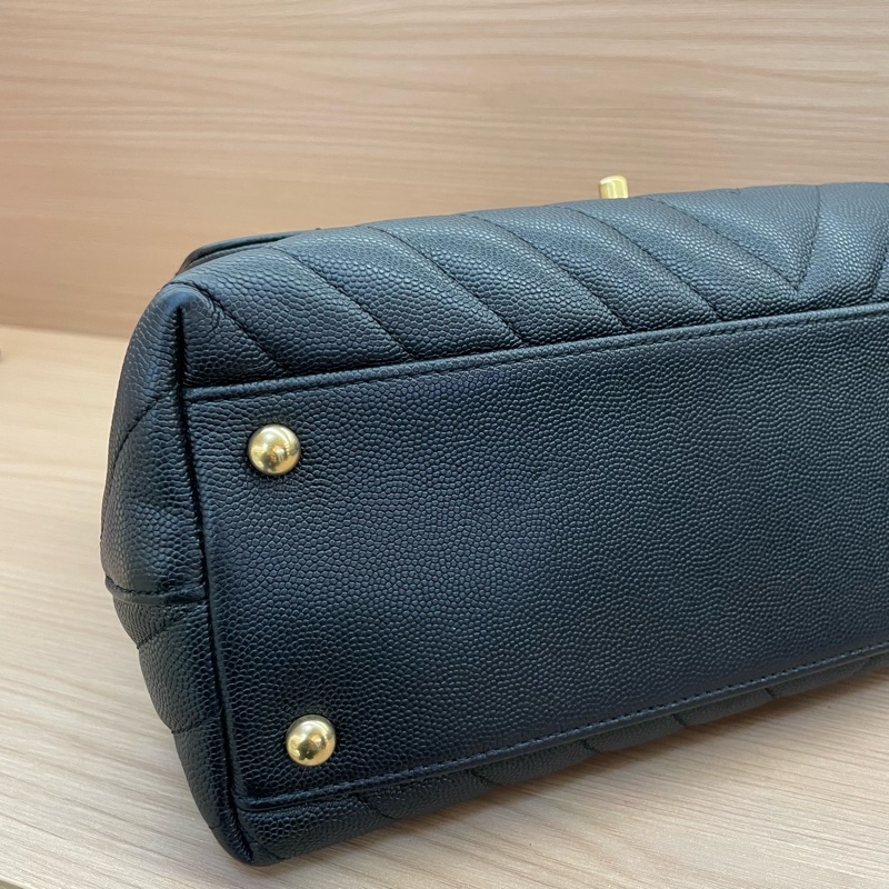 NO:D33 Chanel香奈儿 黑金斜纹荔枝皮 大號 2018年,26開 有塵袋 有卡 無盒子 尺寸底長30*高17*-6