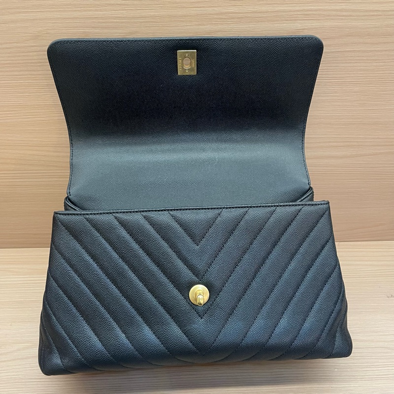 NO:D33 Chanel香奈儿 黑金斜纹荔枝皮 大號 2018年,26開 有塵袋 有卡 無盒子 尺寸底長30*高17*-10