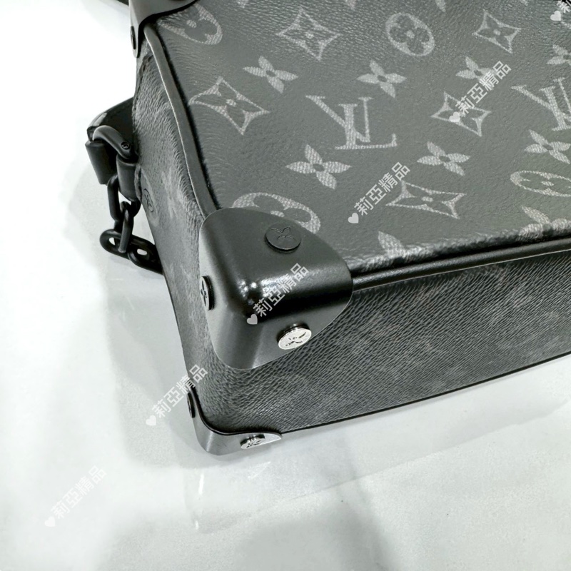 莉亞精品♡ LV m44735 黑老花mini truck盒子包 二手美包-7