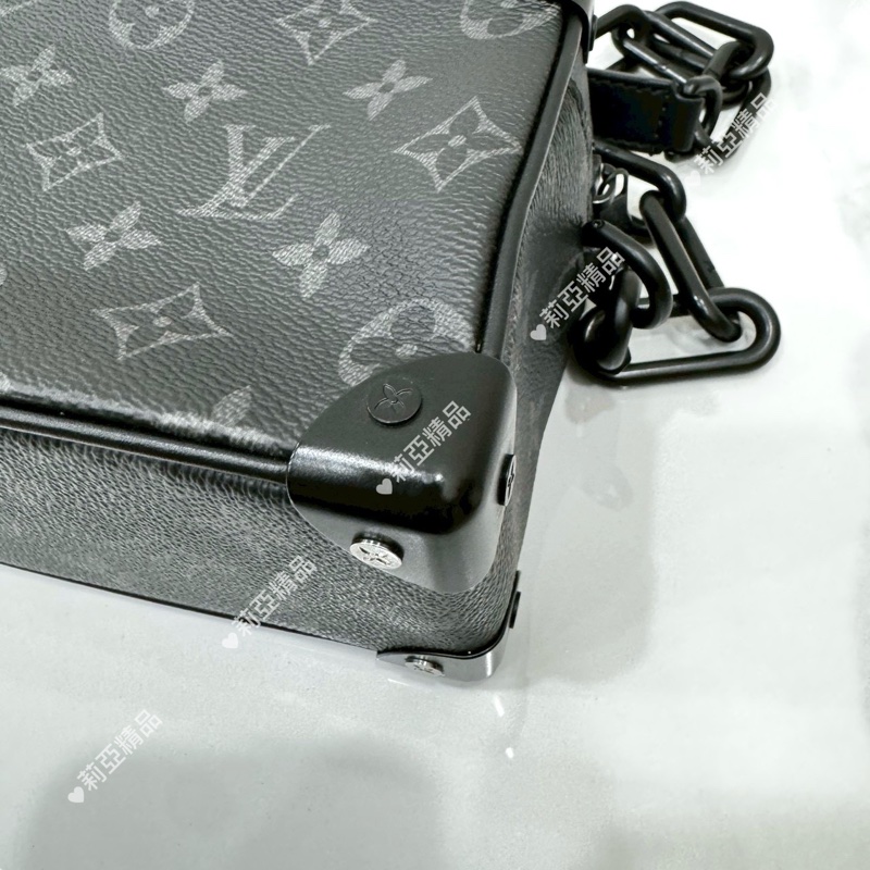 莉亞精品♡ LV m44735 黑老花mini truck盒子包 二手美包-8