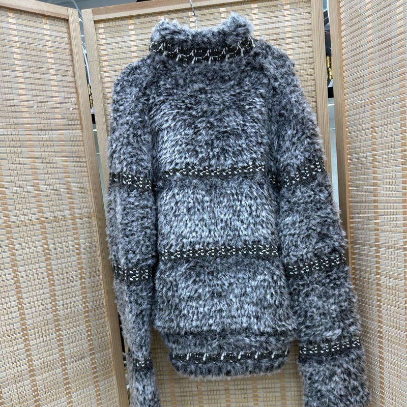 Chanel香奈兒14B灰色毛絨針織外套34碼-1