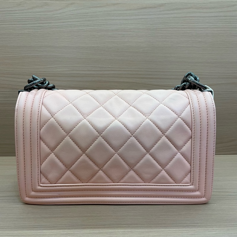 NO:C79 CHANEL香奈儿-Leboy粉色银扣羊皮链条包 2014年,19開,中號 有塵袋 無卡無盒子 尺寸底長25*高15*-1